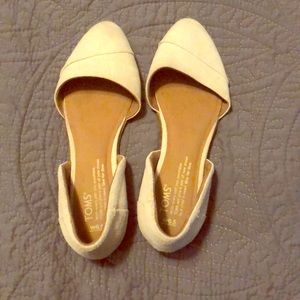 Toms Jutti D’Orsay Flats. Size: 6:5